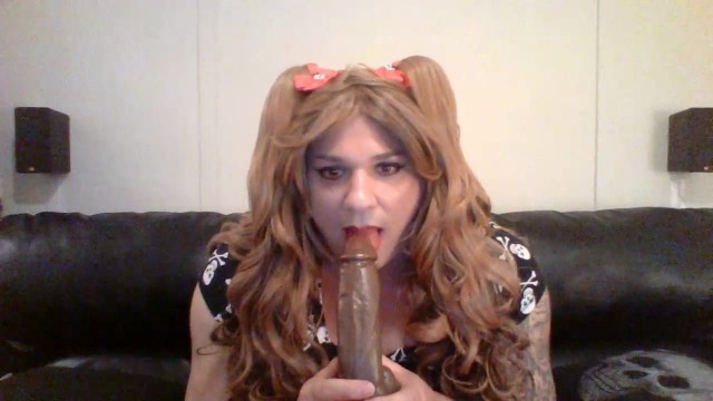 Nila Playing Hot Shemale Masturbating Sex Toy Xxx Webcam
