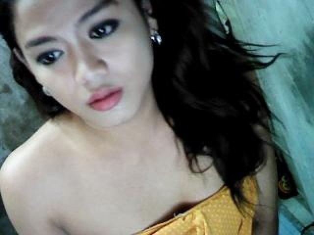N01bubbLess Webcam Nice Asian Shemale Blonde Cock Webcam Model
